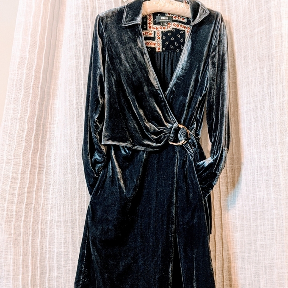 anthropologie blue velvet dress